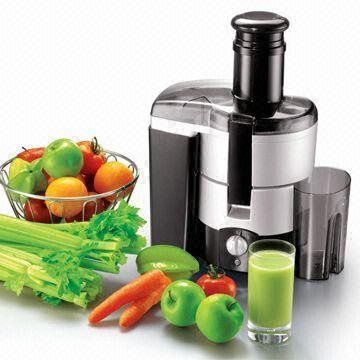 Vegetable juicers
